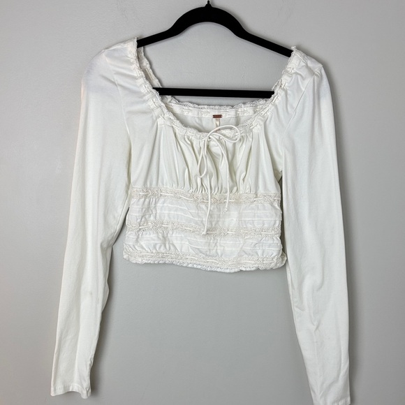 Free People Cream Long Sleeve Cropped Blouse -S - Picture 1 of 10
